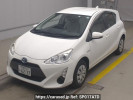 Toyota Aqua NHP10