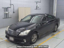 Toyota Crown GRS200