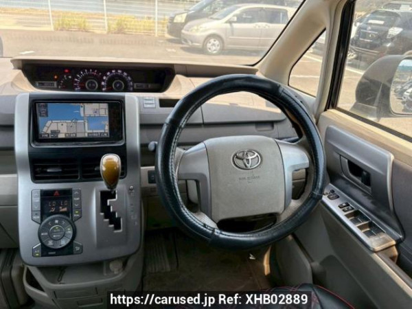 Used 2009 AT toyota noah ZRR70W Image[21]