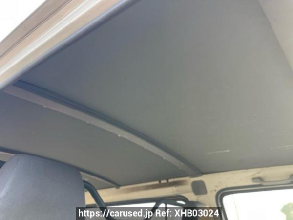 Used 2003 AT toyota hiace-van RZH102V Image[12]