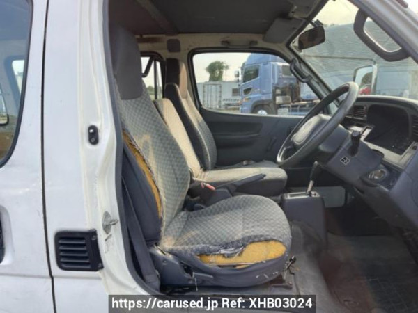 Used 2003 AT toyota hiace-van RZH102V Image[13]