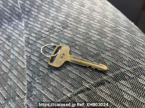 Used 2003 AT toyota hiace-van RZH102V Image[42]