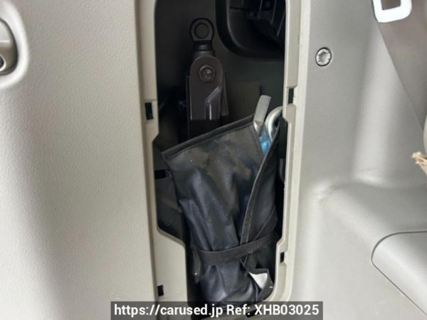 Used 2008 AT toyota noah ZRR70W Image[46]