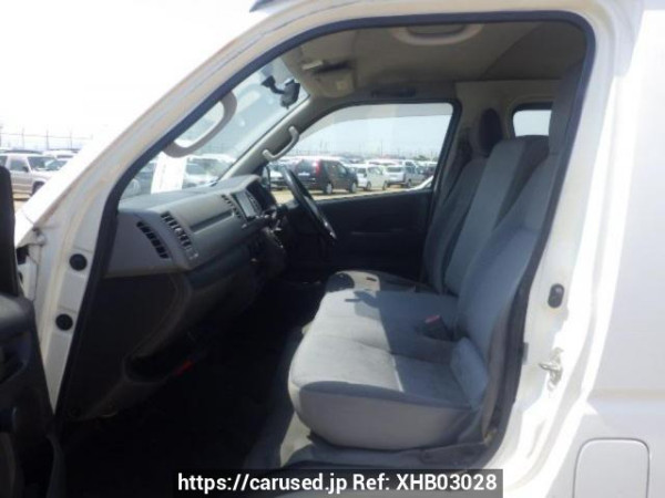 Used 2005 AT toyota hiace-van KDH200V Image[12]