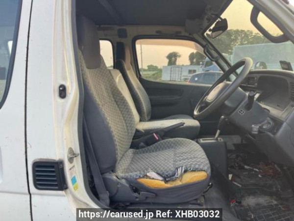 Used 2003 AT toyota regiusace-van RZH112V Image[13]