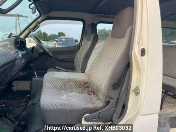 Used 2003 AT toyota regiusace-van RZH112V Image[14]