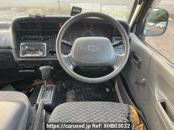 Used 2003 AT toyota regiusace-van RZH112V Image[20]