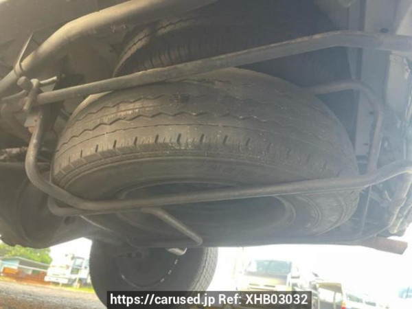 Used 2003 AT toyota regiusace-van RZH112V Image[42]