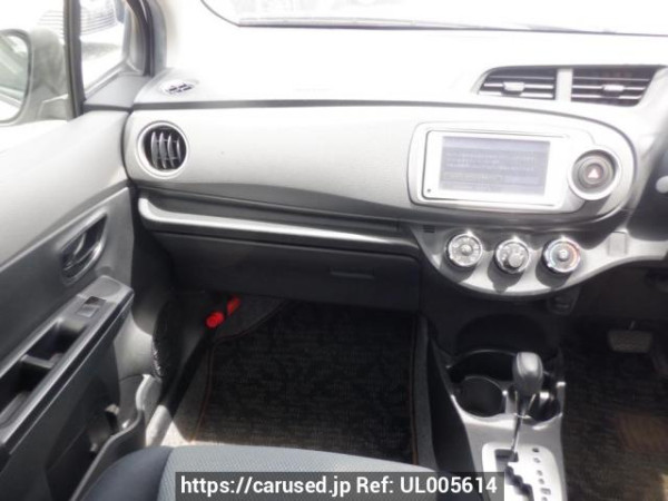 Used 2012 AT toyota vitz KSP130 Image[17]