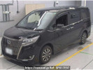 Toyota Esquire ZRR80G