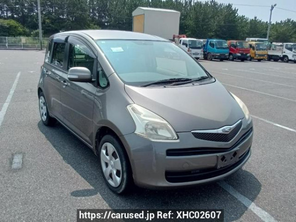 Used 2006 AT toyota ractis SCP100 Image[0]