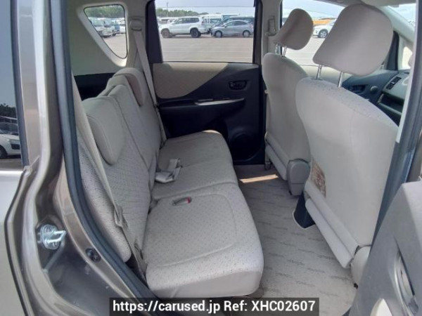 Used 2006 AT toyota ractis SCP100 Image[14]