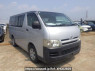 Used 2004 MT toyota hiace-van TRH200V Image[0]
