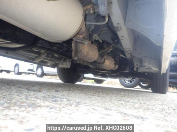 Used 2004 MT toyota hiace-van TRH200V Image[32]