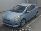 Toyota Aqua NHP10
