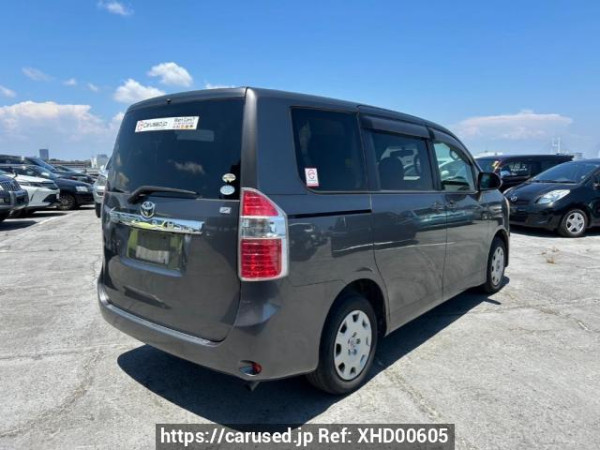 Used 2007 AT toyota noah ZRR70G Image[6]