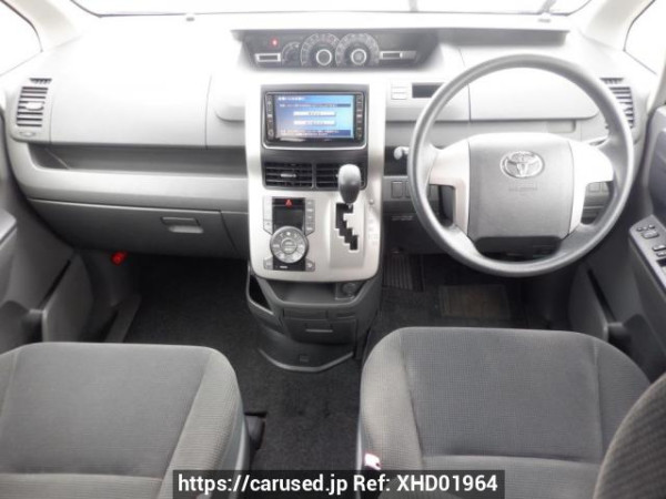 Used 2008 AT toyota noah ZRR70G Image[19]