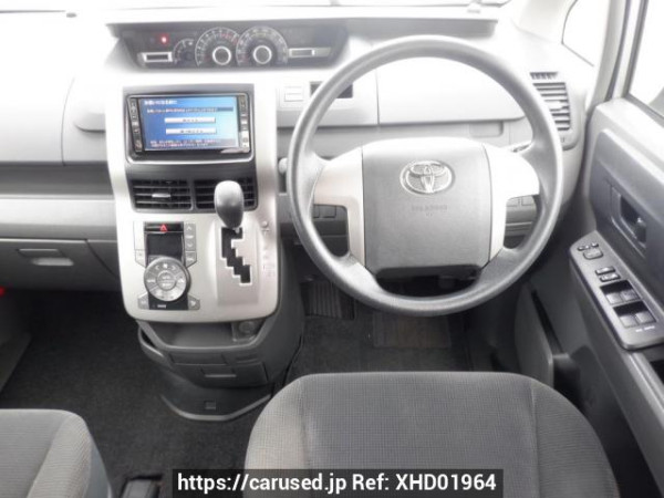 Used 2008 AT toyota noah ZRR70G Image[21]