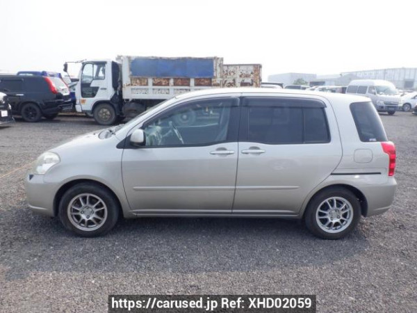 Used 2004 AT toyota raum NCZ20 Image[3]