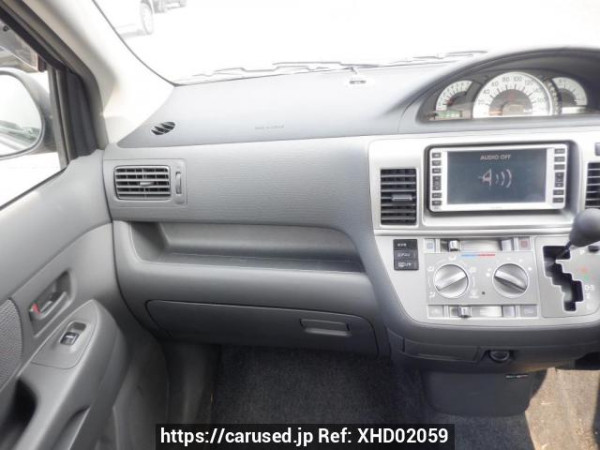 Used 2004 AT toyota raum NCZ20 Image[19]