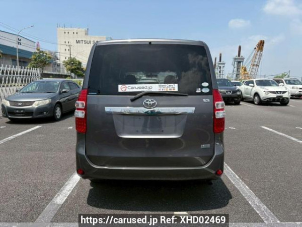 Used 2010 AT toyota noah ZRR70G Image[5]