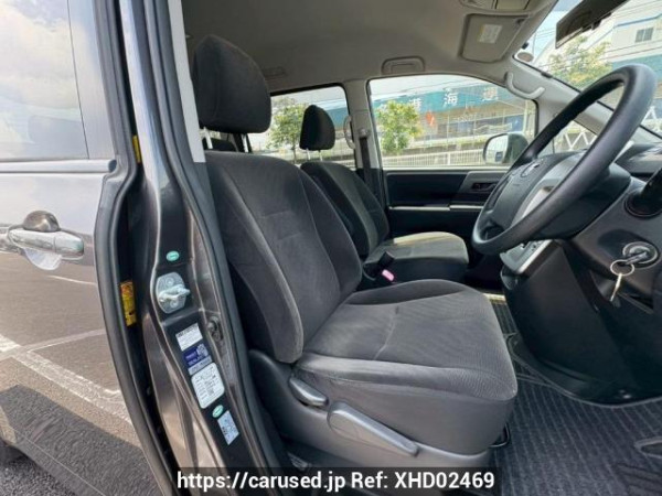 Used 2010 AT toyota noah ZRR70G Image[12]