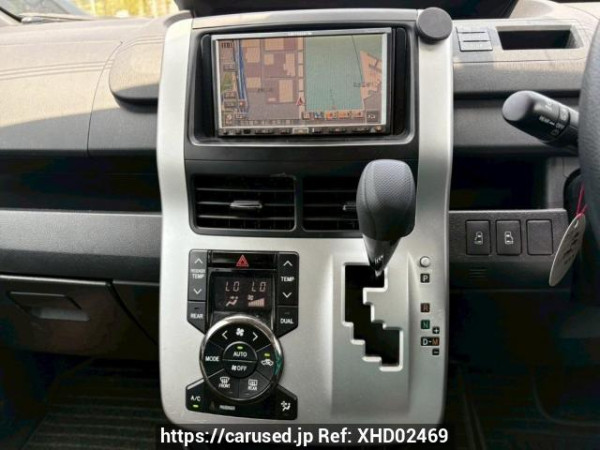 Used 2010 AT toyota noah ZRR70G Image[23]