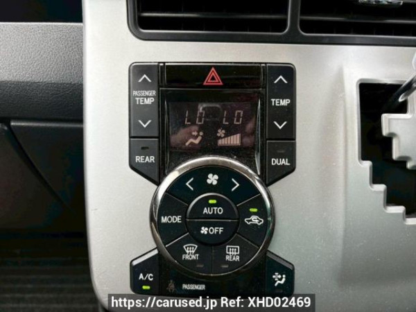 Used 2010 AT toyota noah ZRR70G Image[25]