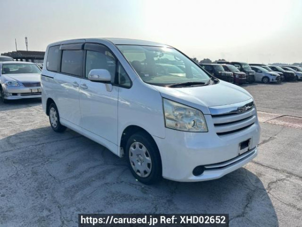 Used 2008 AT toyota noah ZRR70G Image[0]