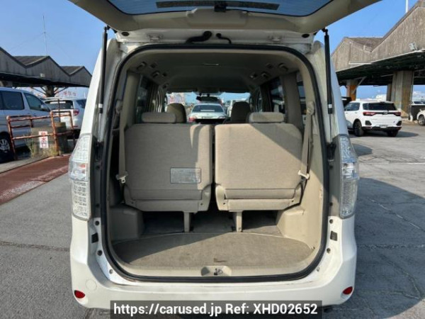 Used 2008 AT toyota noah ZRR70G Image[8]