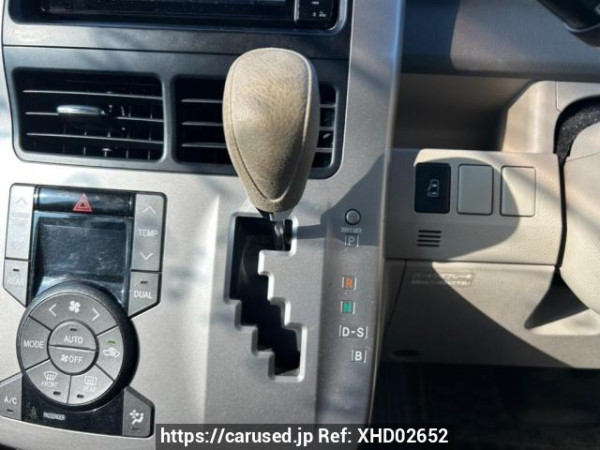 Used 2008 AT toyota noah ZRR70G Image[27]