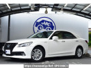 Toyota Crown Hybrid AWS210