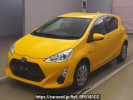 Toyota Aqua NHP10