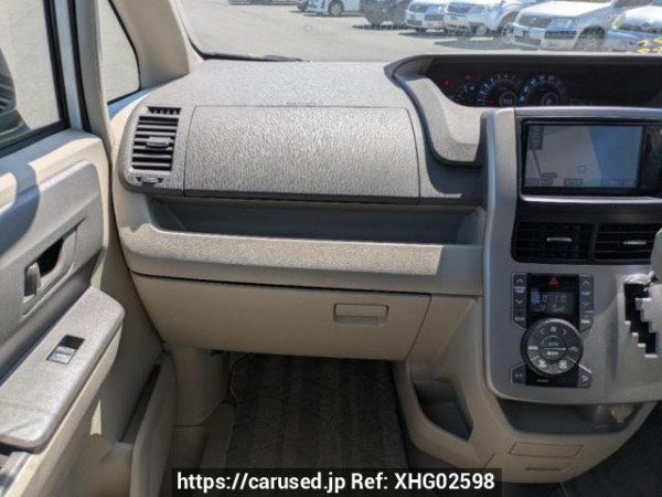 Used 2008 AT toyota noah ZRR75G Image[19]