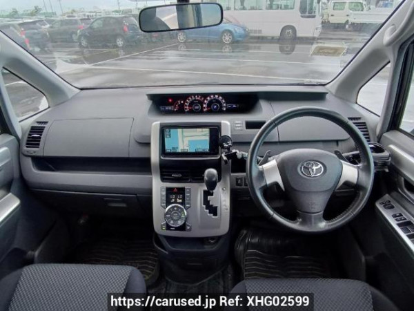 Used 2008 AT toyota noah ZRR70W Image[19]