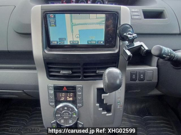 Used 2008 AT toyota noah ZRR70W Image[22]