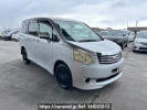 Toyota Noah ZRR75G