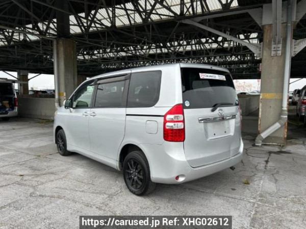Used 2010 AT toyota noah ZRR75G Image[4]