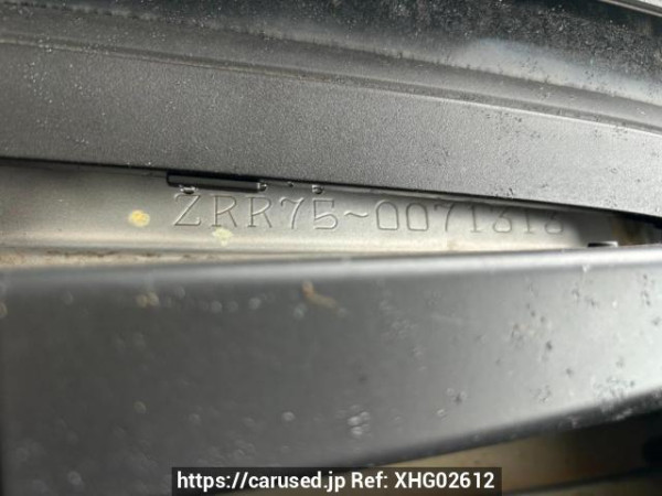 Used 2010 AT toyota noah ZRR75G Image[11]