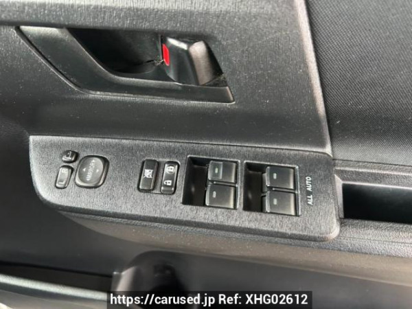 Used 2010 AT toyota noah ZRR75G Image[17]