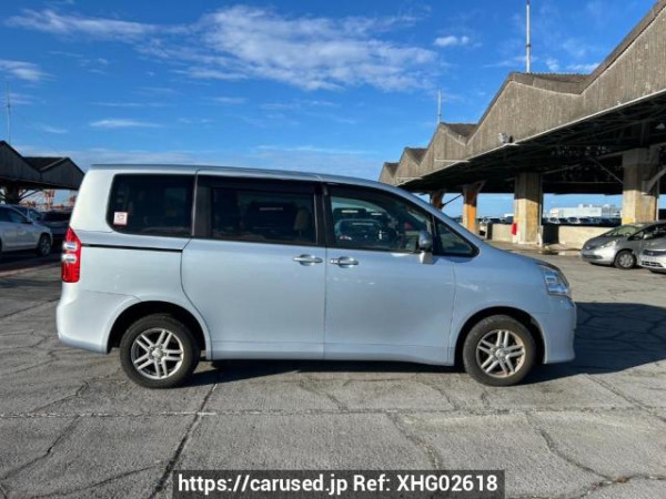 Used 2010 AT toyota noah ZRR75G Image[7]