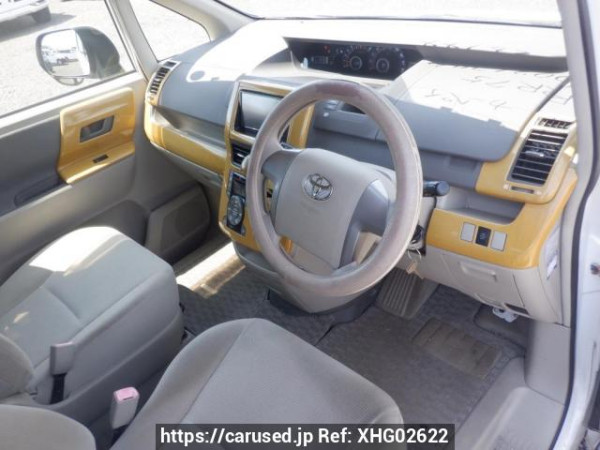Used 2008 AT toyota noah ZRR75G Image[13]