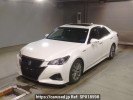 Toyota Crown Hybrid AWS210