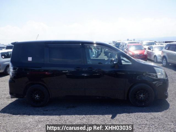 Used 2007 AT toyota noah ZRR70W Image[7]