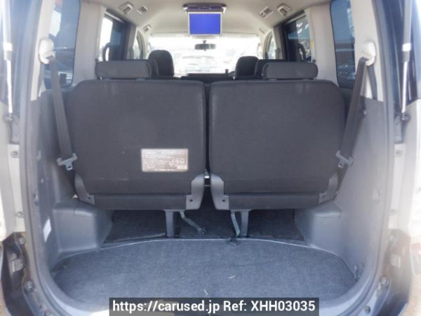 Used 2007 AT toyota noah ZRR70W Image[8]