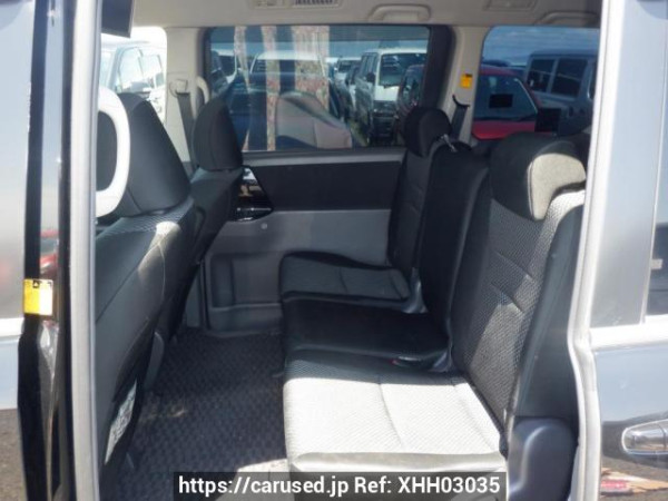 Used 2007 AT toyota noah ZRR70W Image[17]