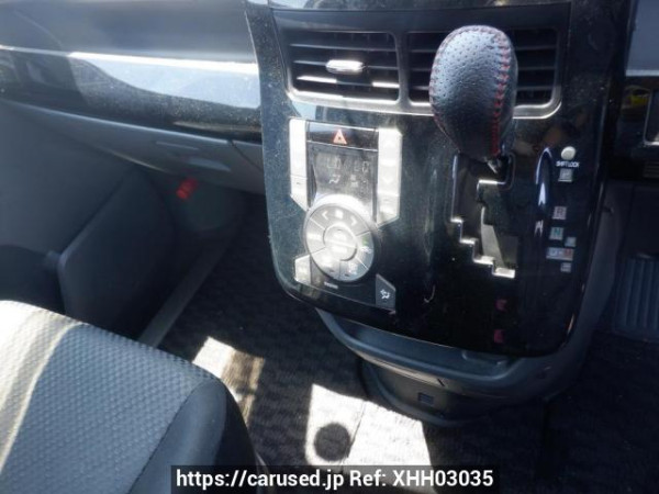 Used 2007 AT toyota noah ZRR70W Image[30]