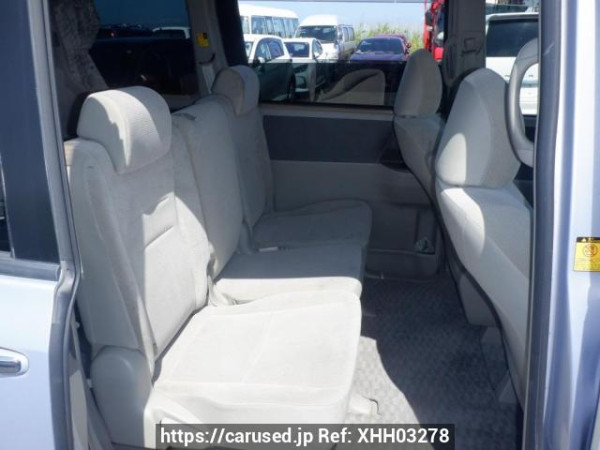Used 2009 AT toyota noah ZRR70G Image[16]