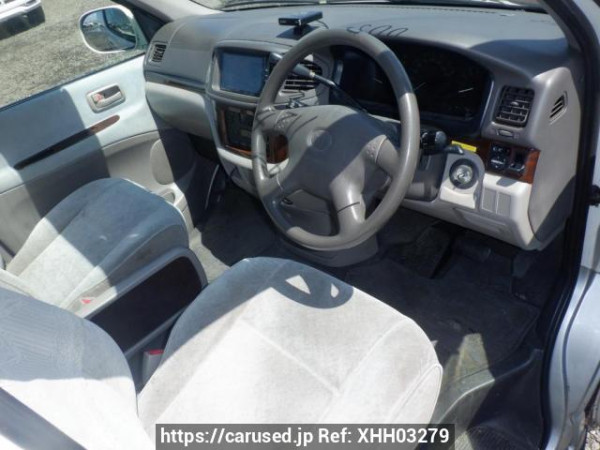 Used 2002 AT toyota regius-wagon RCH41W Image[13]