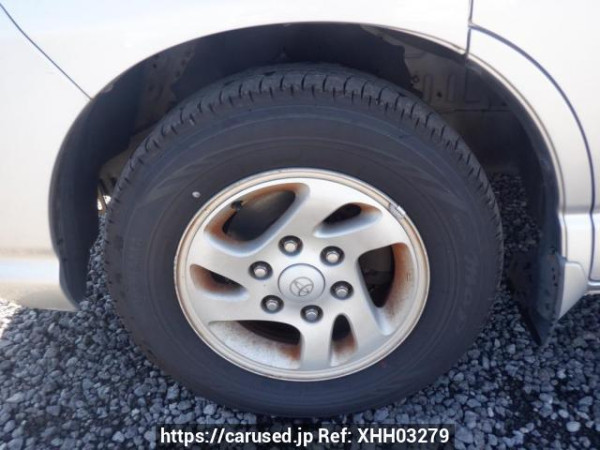 Used 2002 AT toyota regius-wagon RCH41W Image[30]